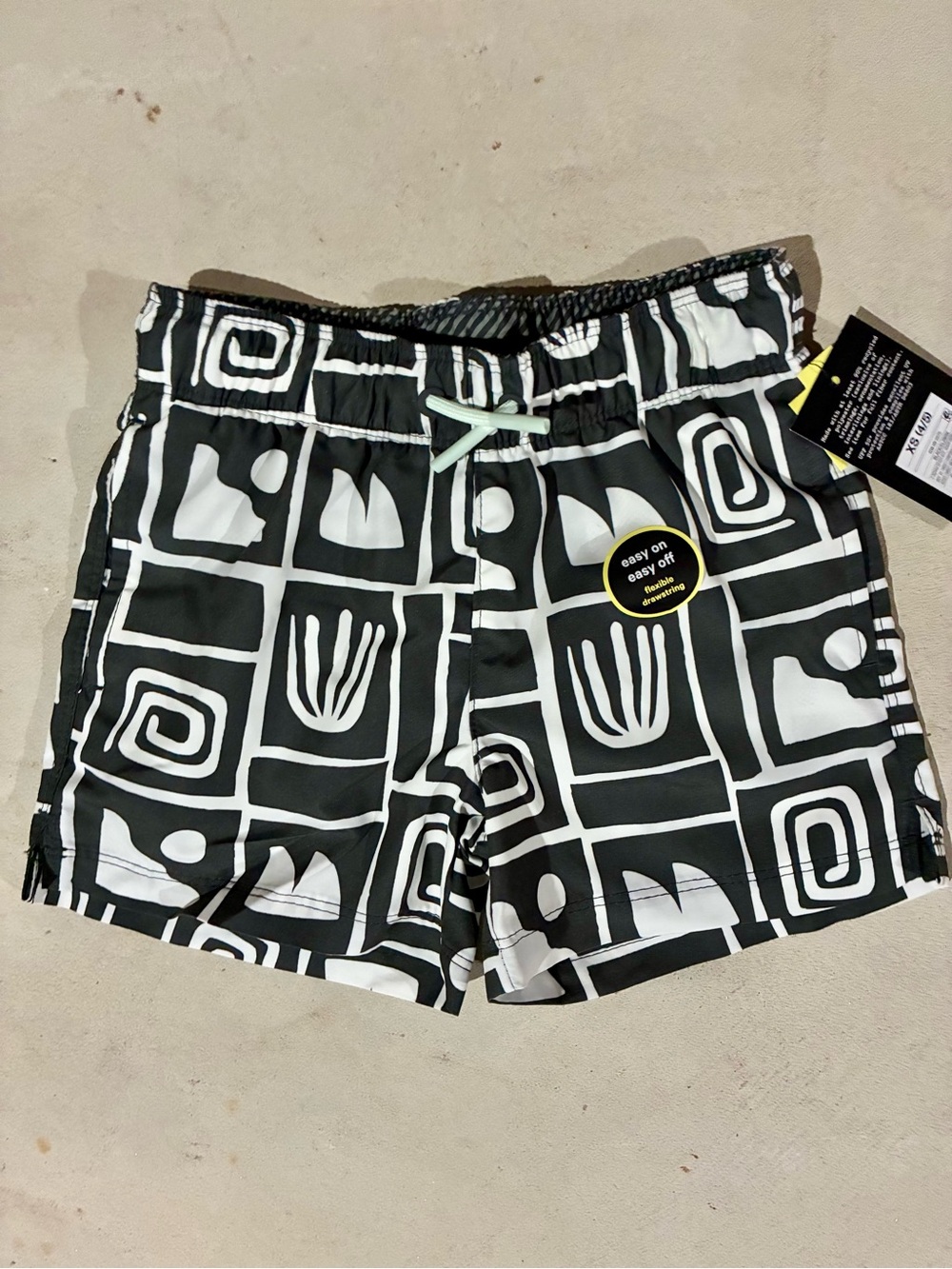 Art class Black and White Boys' Swim Trunks